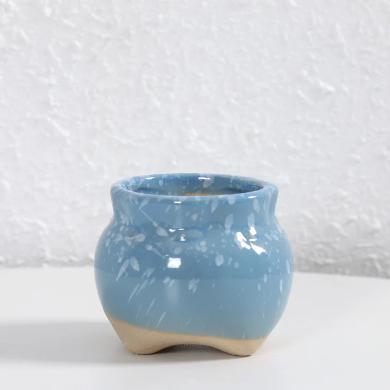 Zeitgenössische Kurvenkeramische Vase Brehn