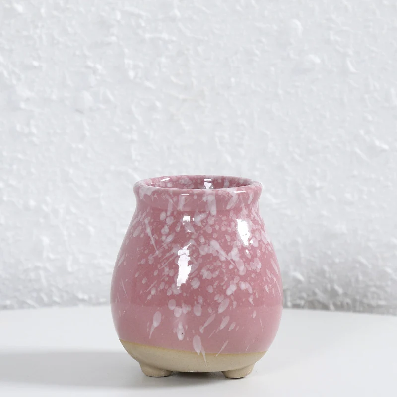Zeitgenössische Kurvenkeramische Vase Brehn