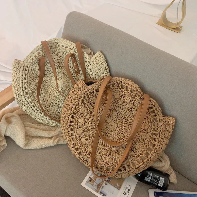 Handgemachte runde Tasche aus Naturraffia Skanto