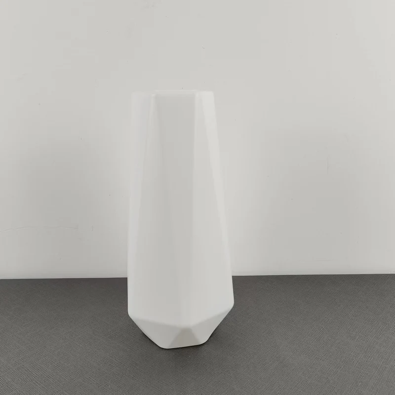 Moderne geometrische Dekovase Brehn