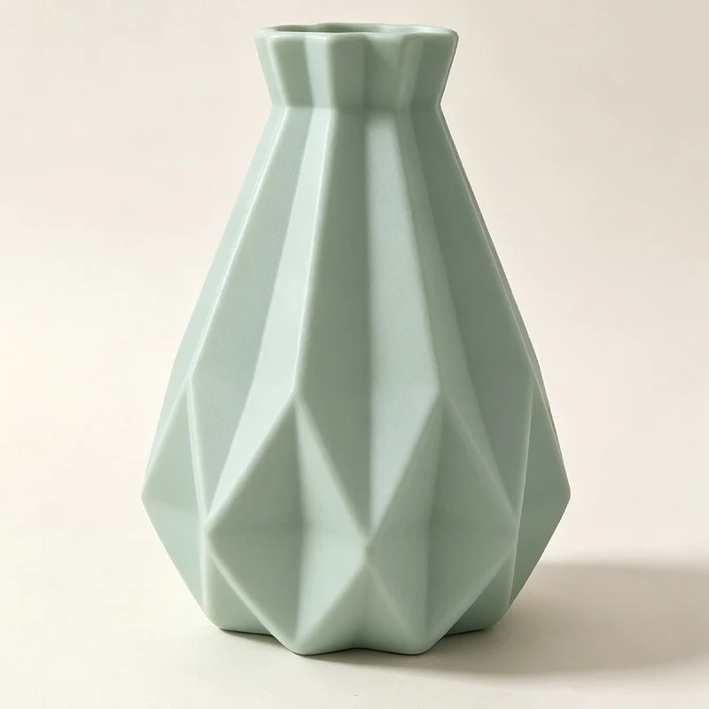 Moderne Winkel Dekorative Vase Brehn