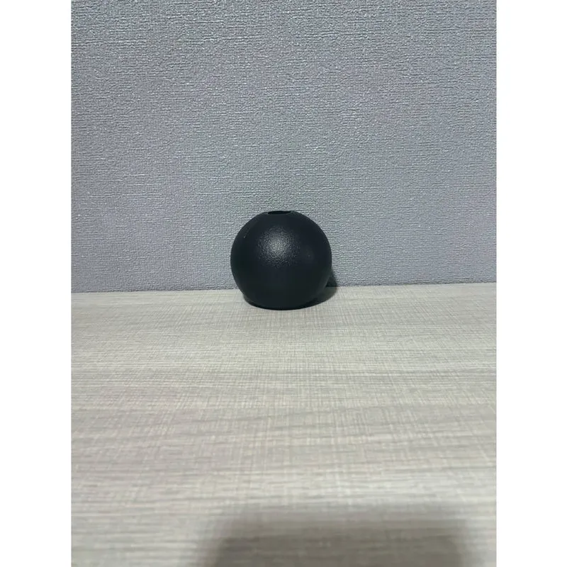 Minimalistische Keramiksphärenpflanzer Brehn