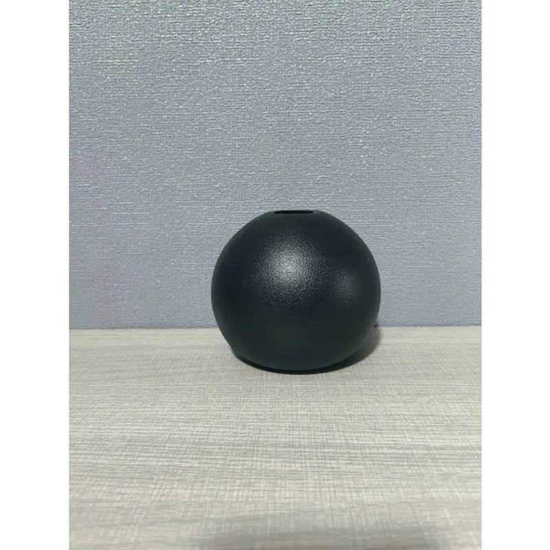 Minimalistische Keramiksphärenpflanzer Brehn