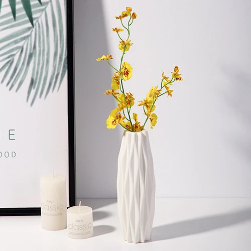 Elegante Texturierte Dekorative Blumenvase Brehn