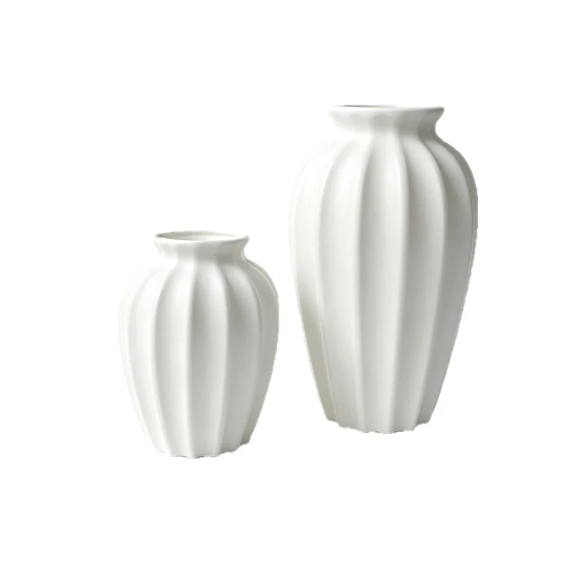 Skulpturale Texturierte Dekorative Vase Brehn