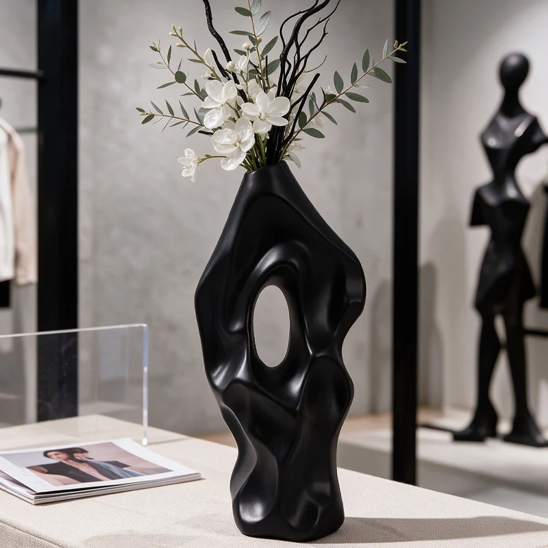 Skulpturale abstrakte dekorative Vase Brehn