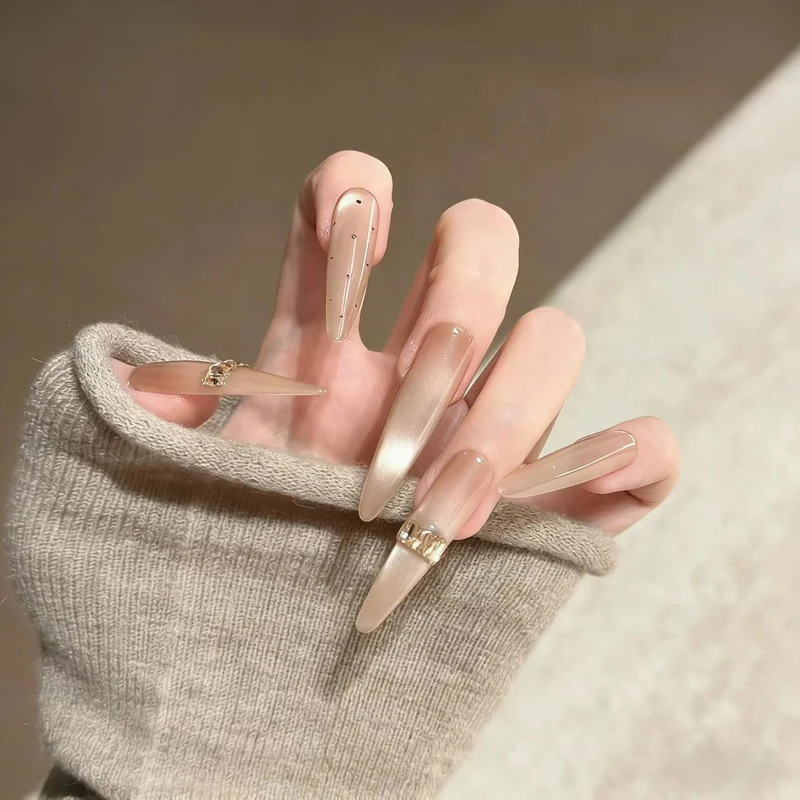 Premium Elegante Stiletto Nagelverlängerungen