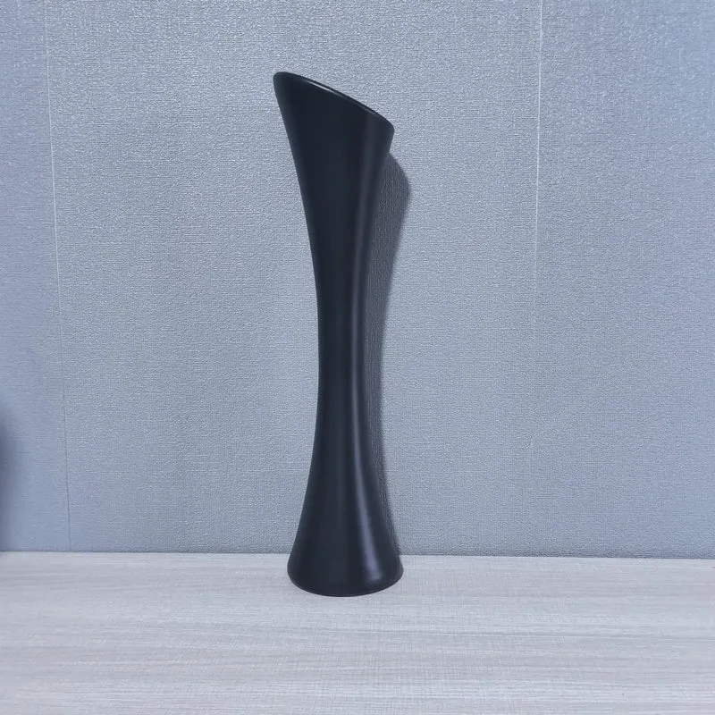 Elegante skulpturale Bodenvase Brehn