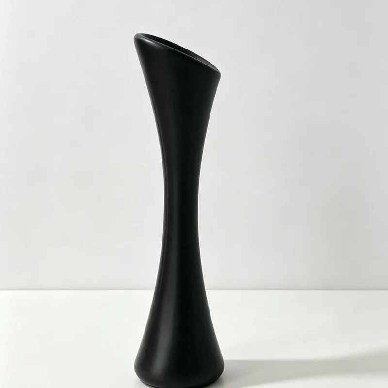 Elegante Kurven Dekorative Bodenvase Brehn