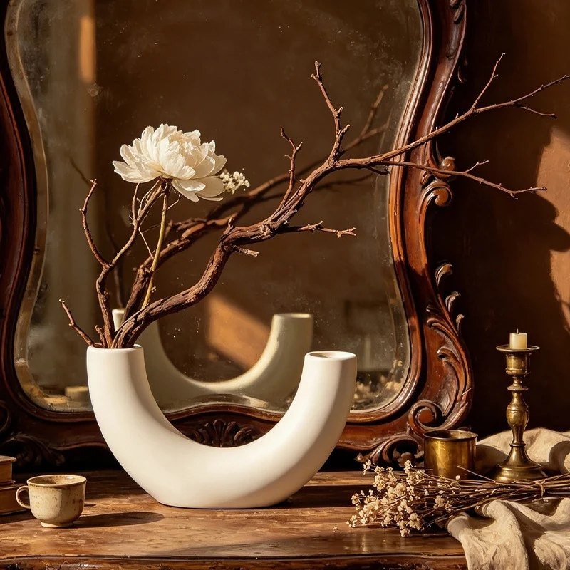 Zeitgenössische gewölbte Dual-Vase Brehn
