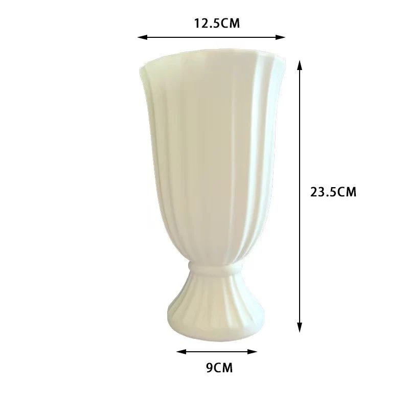 Dekorative gerippte Blumenvase Brehn