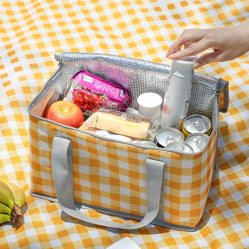 Isolierte Picknick-Kühltasche Brehn
