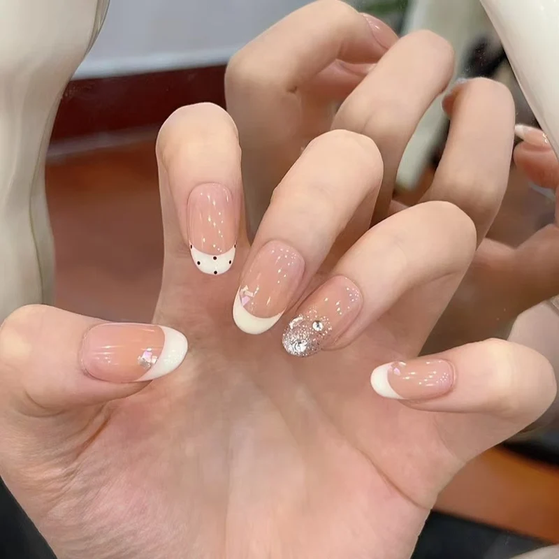 Elegante Französische Spitze Dekorative Nagelverlängerungen