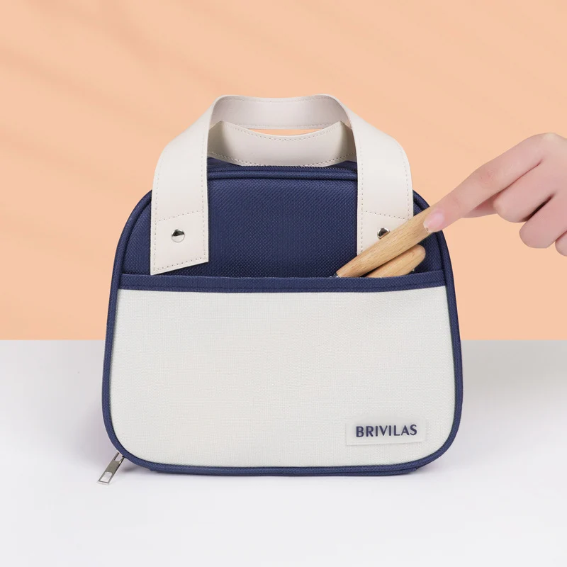 Stylischer isolierter Lunchträger Brehn