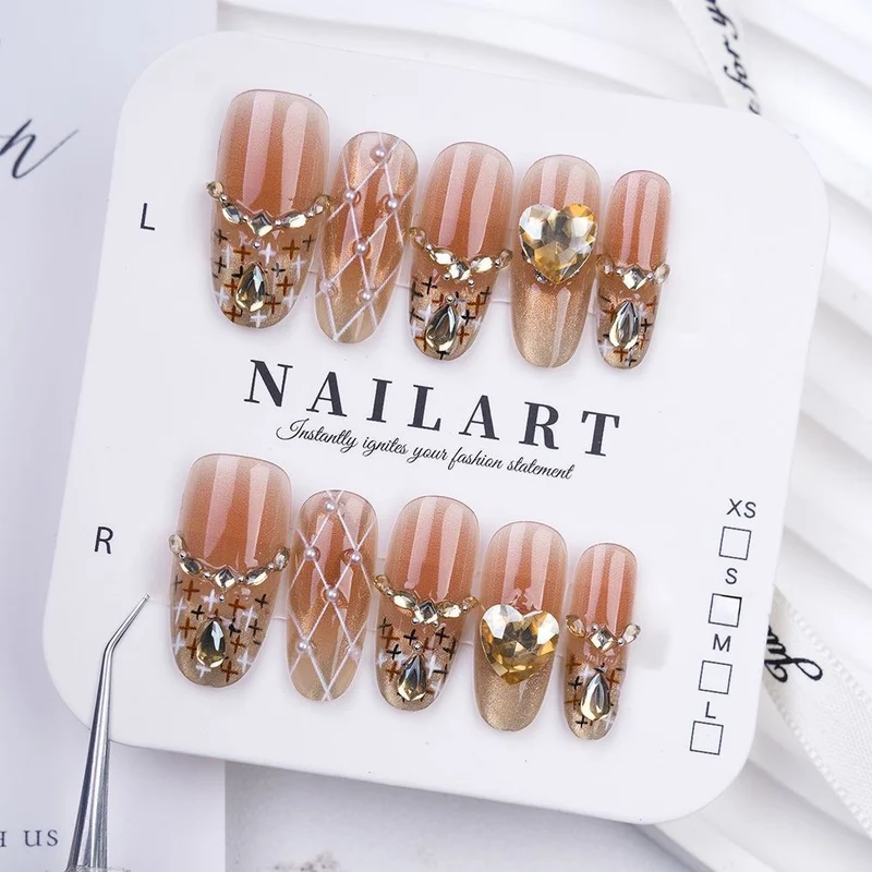 Schmetterling-inspirierte Stiletto Press-On Nägel