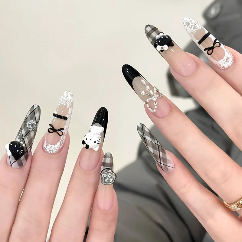 Künstlerische Stiletto-Nagelverbesserungen