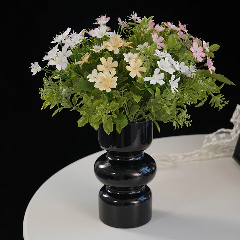 Lebensechter Blumenstammstrauß