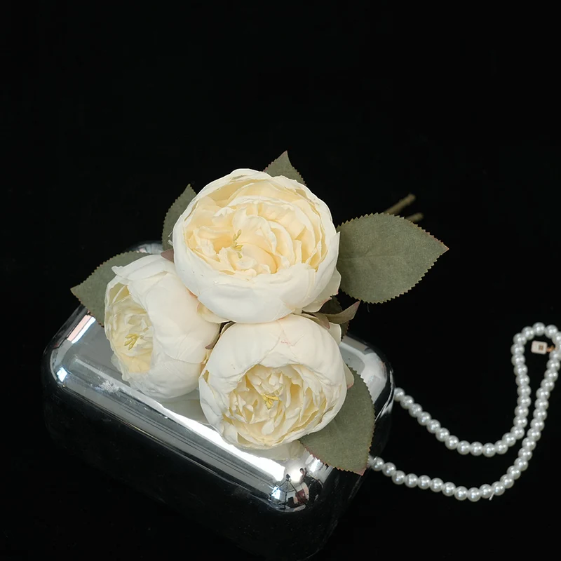 Elegante Blumenarrangement