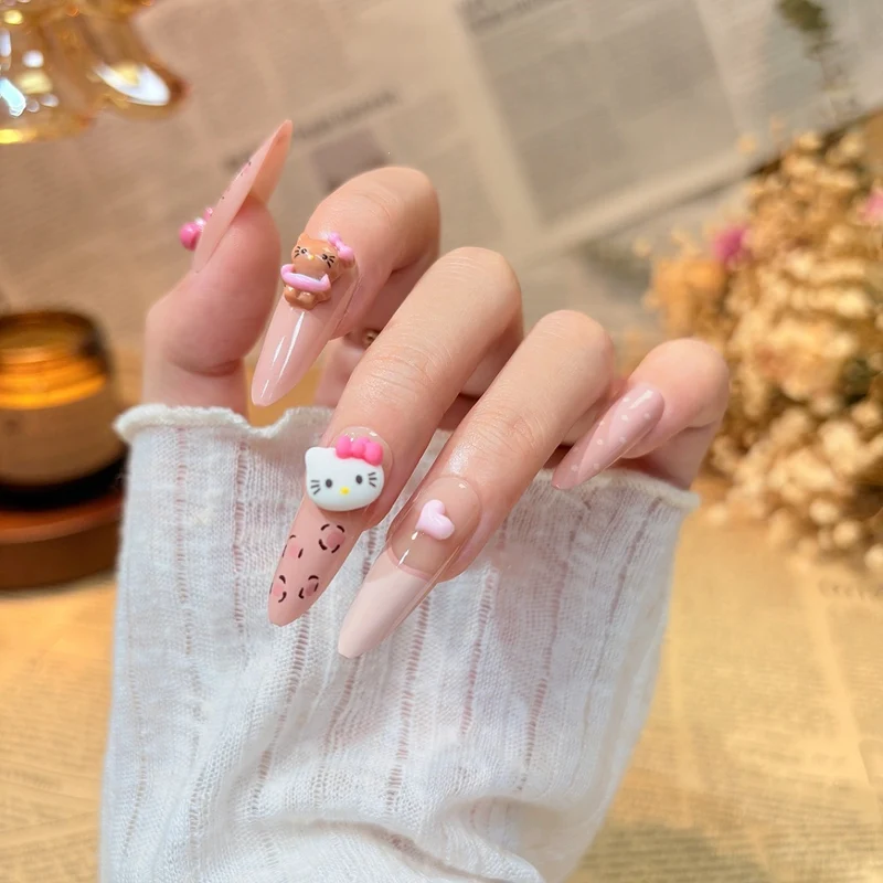 Künstlerisches Floral Press-On Nagel Set