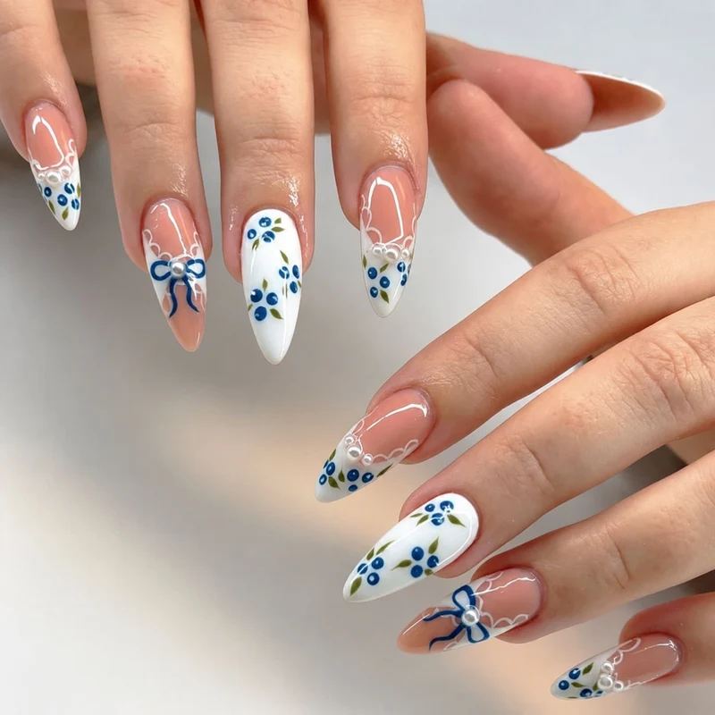 Künstlerische florale Gel-Nail-Verstärkungen