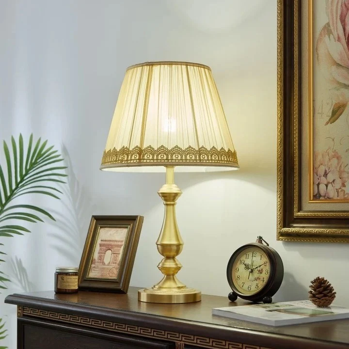 Vintage-inspirierte elegante Tischlampe