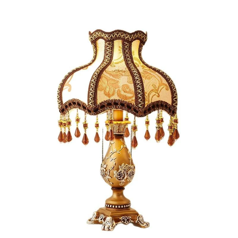 Vintage florale Tischlampe