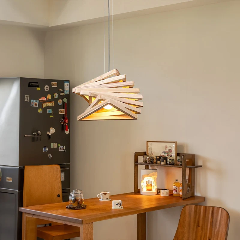 Künstlerische Holz Pendelleuchte