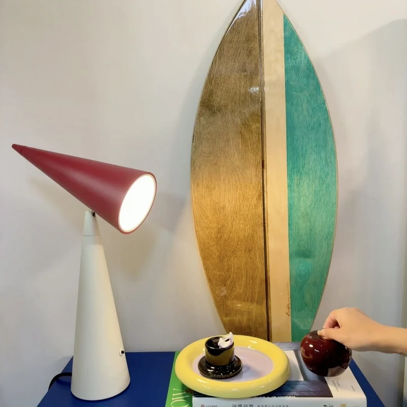 Moderne Handwerk Tischlampe
