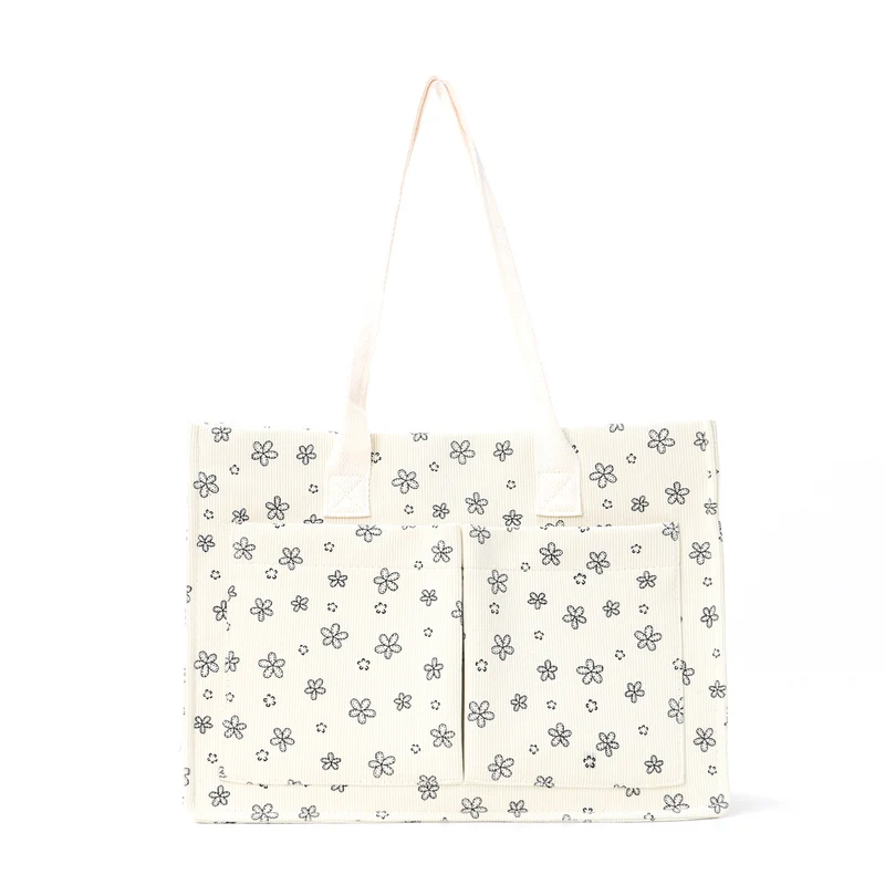 Geräumige Tragetasche und Alltagstasche mit modernem Blumendesign Skanto