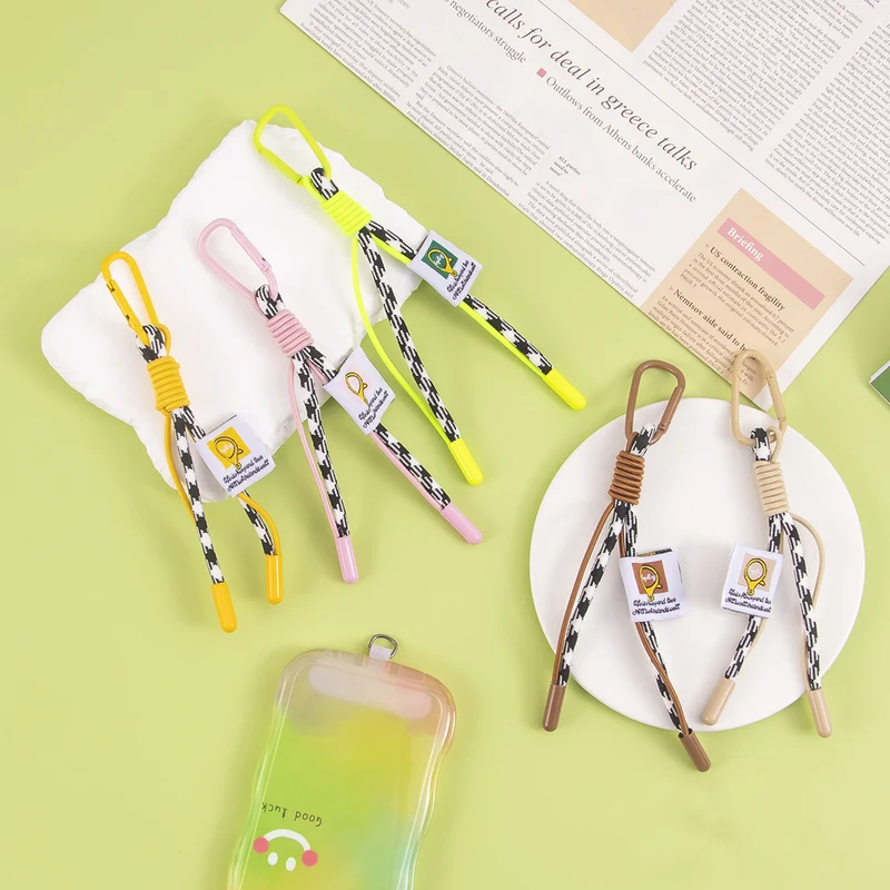 Vielseitiger Schlüsselanhänger Clip Halter Brehn
