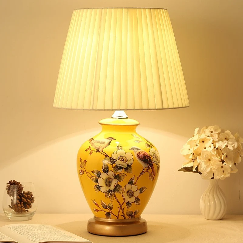 Florale Dekorative Tischlampe