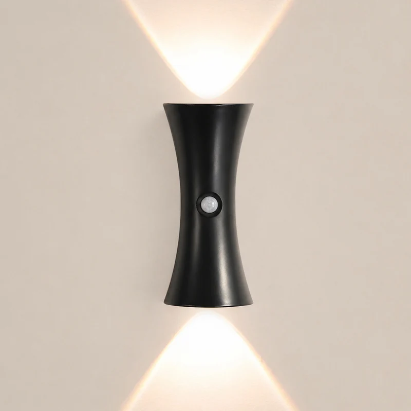 Moderne Wandlampe