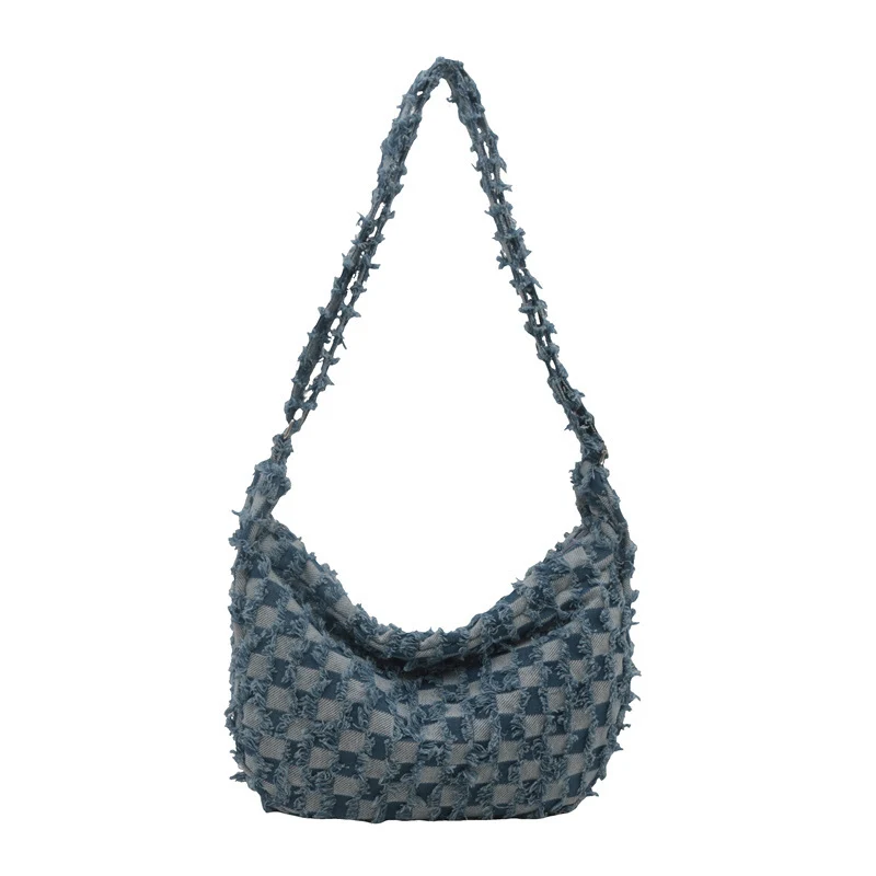 Texturierte gewebte Schultertasche
