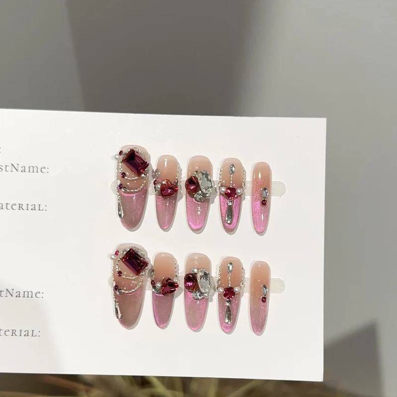 Glitzernde, mit Schmuck verzierte Press-On-Nagelset