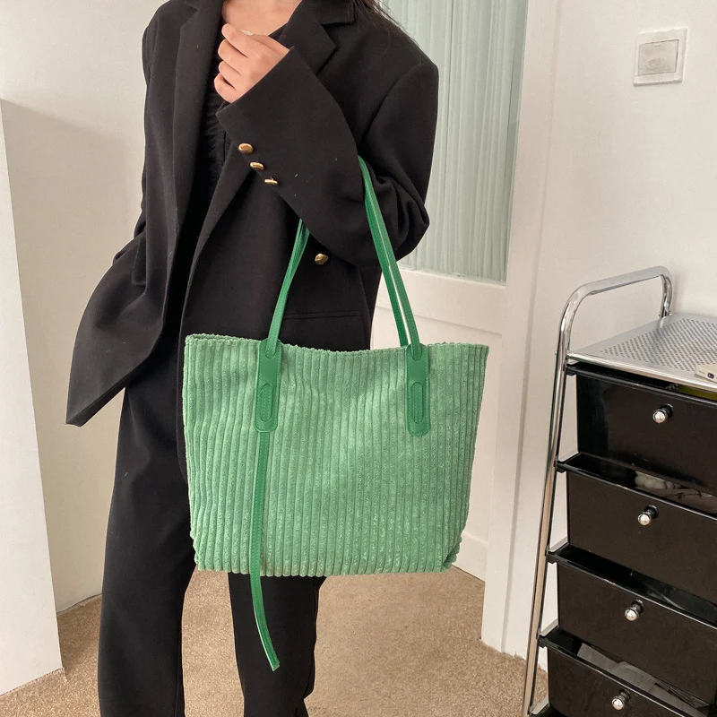 Strukturierte Velours-Tote-Tasche