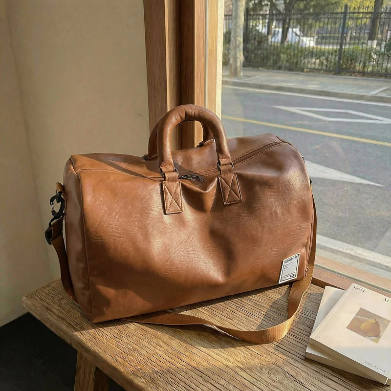 Elegante und geräumige Handtasche für Herren Skanto