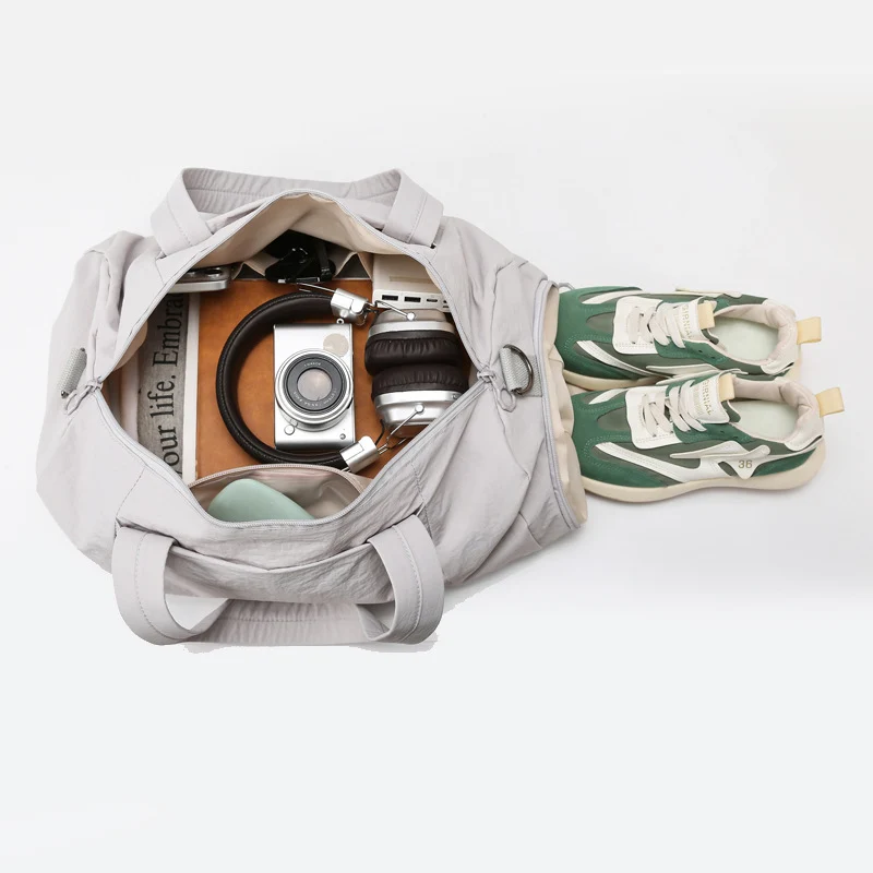 Sportliche Damen-Reisetasche Skanto