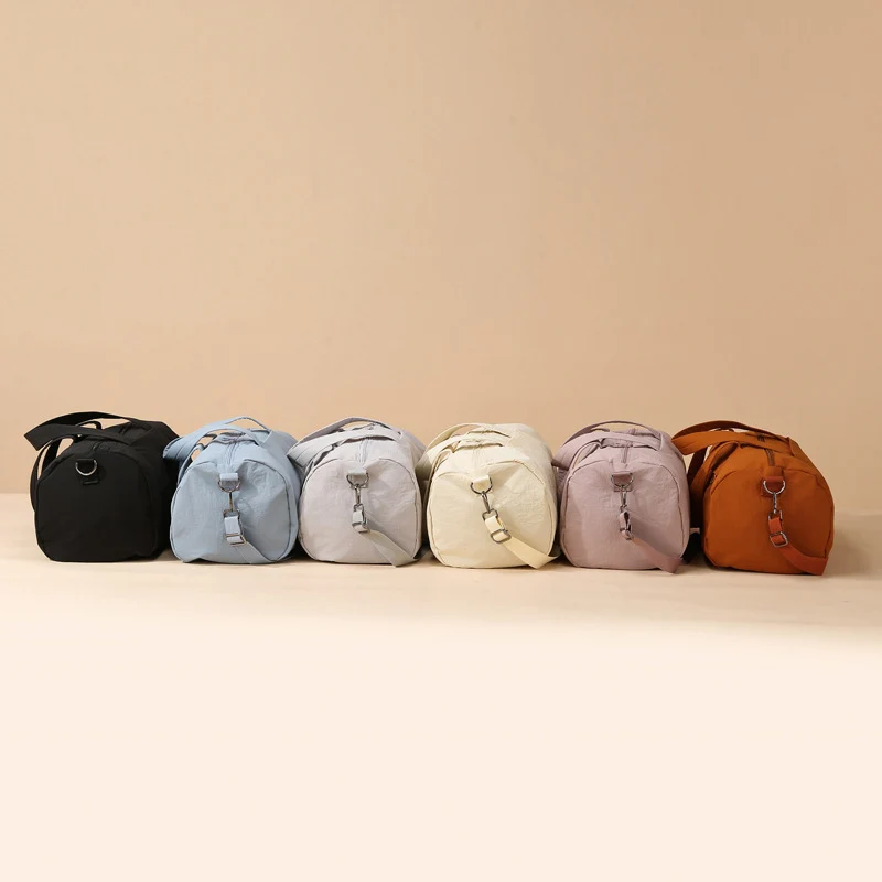 Sportliche Damen-Reisetasche Skanto
