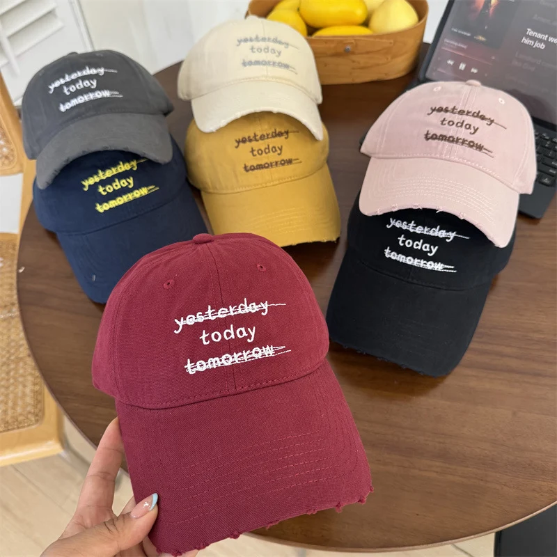 Damen Cap mit Grafik im Used-Look Skanto