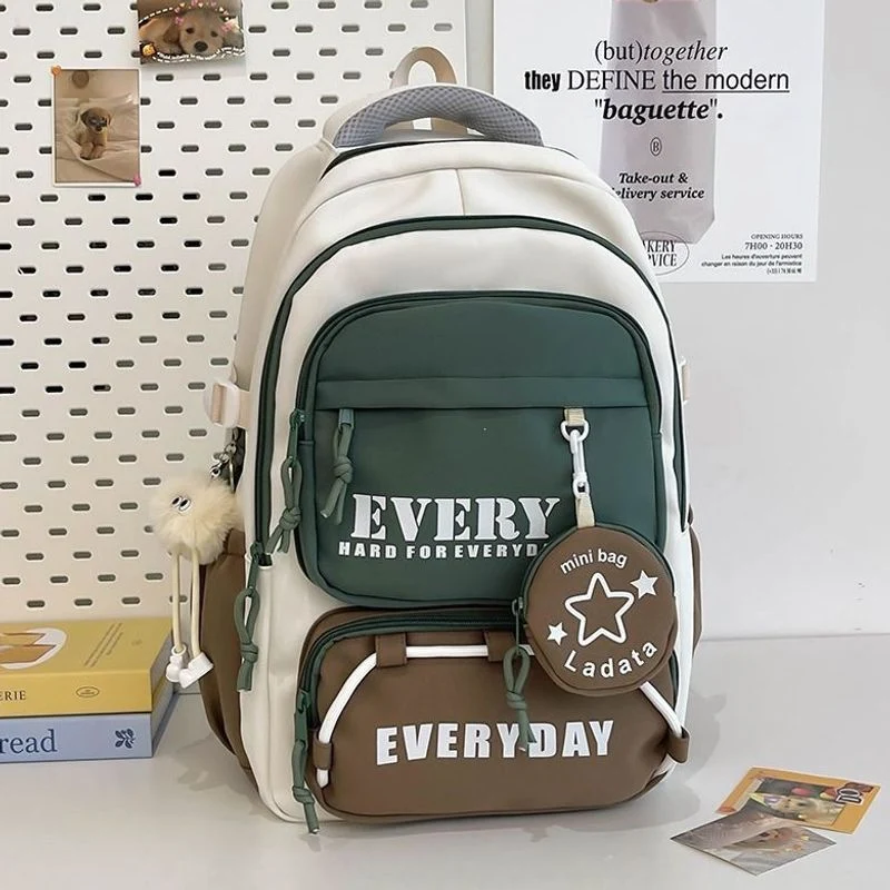 Multifunktionaler Alltagsrucksack Karnz