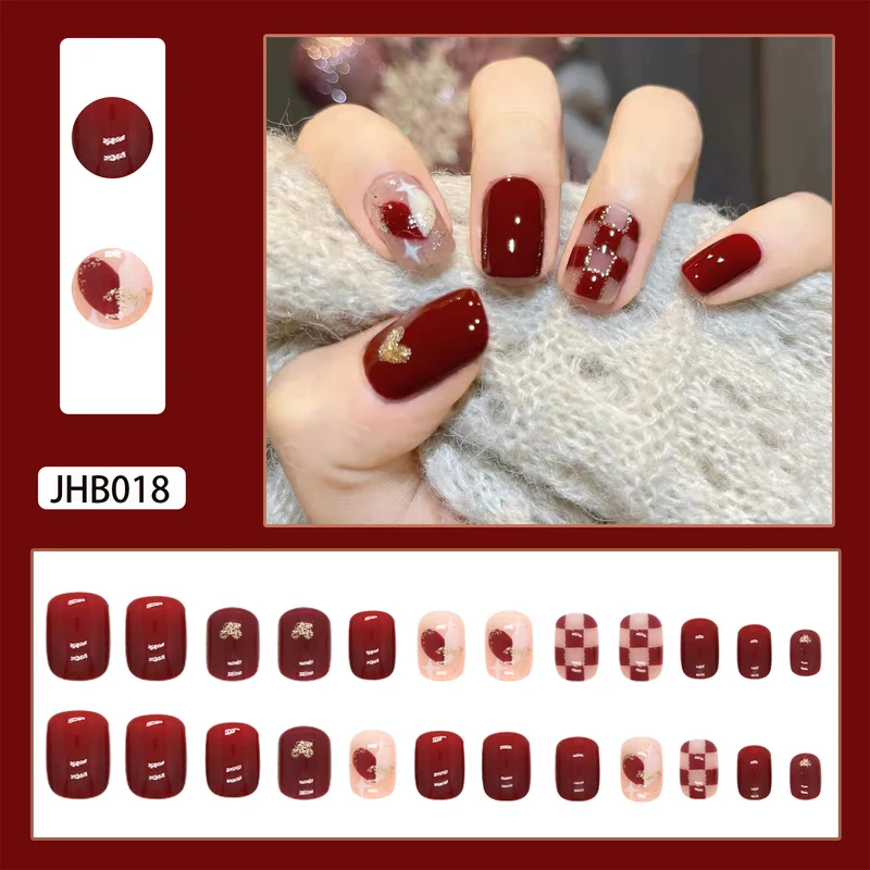 Stylische dekorative Press-On Nagelkunst