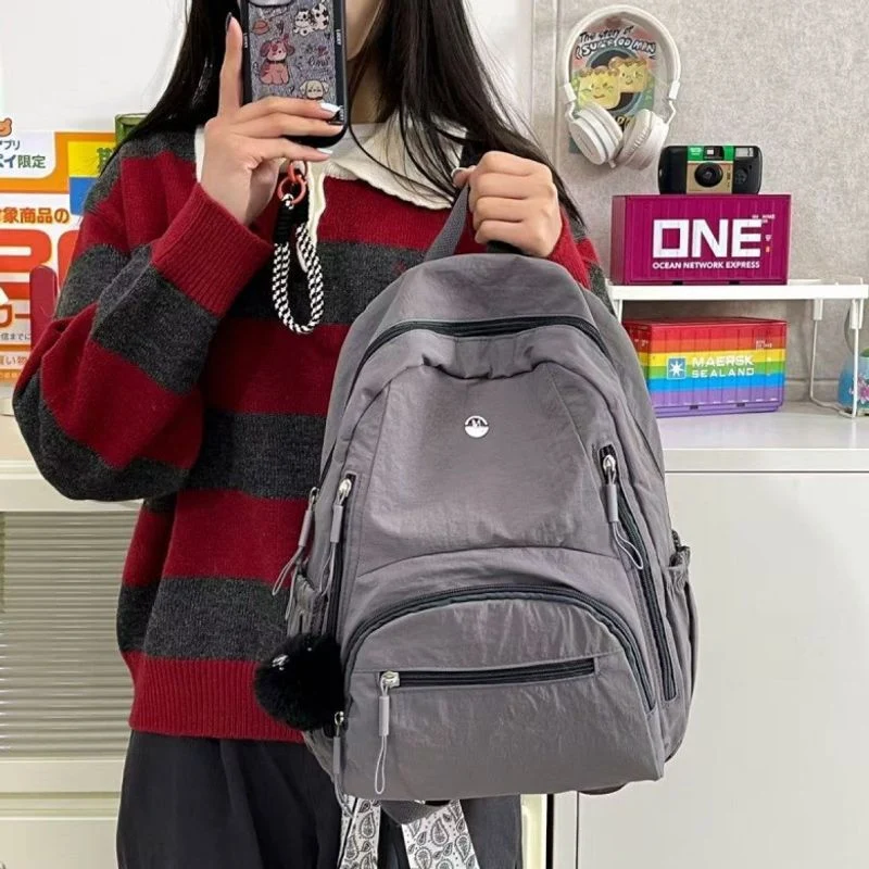 Vielseitiger Multi-Taschen Reise-Rucksack Karnz