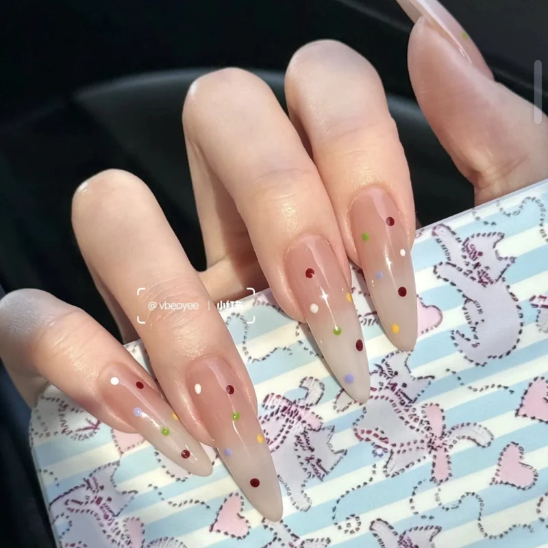 Premium Glänzende Gel Nagelverlängerungen