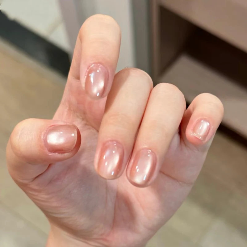 Glänzende natürliche Gel-Nagelverlängerungen