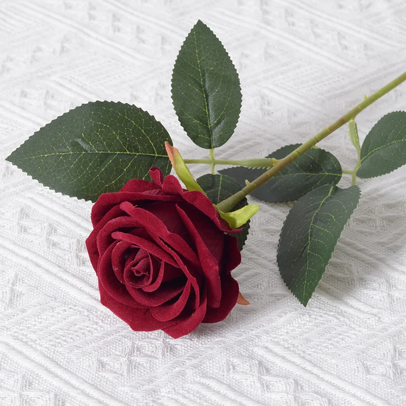 Elegante Seiden schwarze Rosenstiel