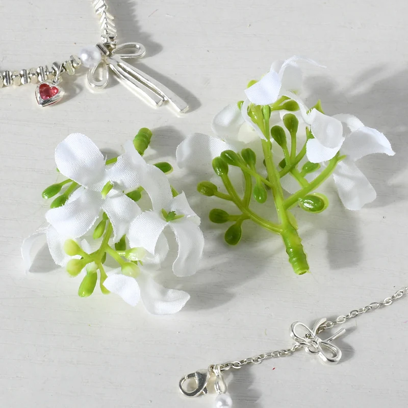 Florale Haarklammer