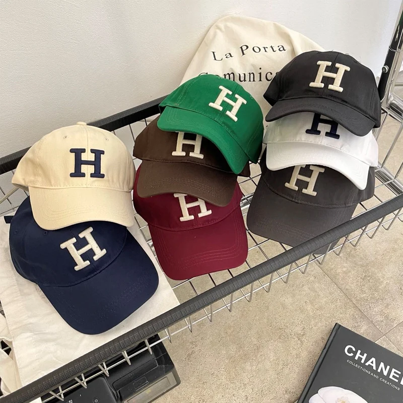 Klassische bestickte Baseballkappe für Damen Skanto