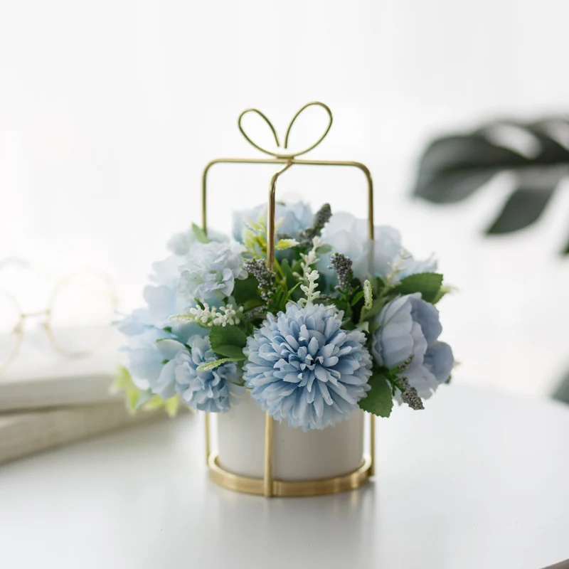 Elegante florale Tischarrangement 1790318257