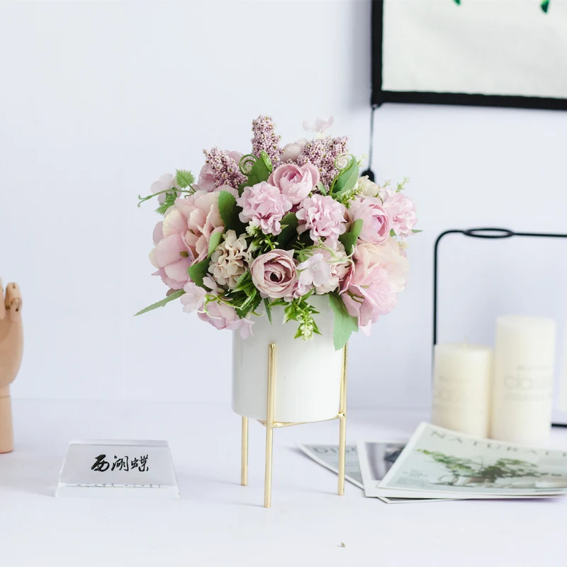 Elegante Blumenarrangement