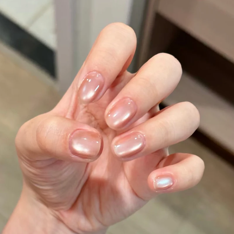 Blumenverzierte Stiletto Nail Art